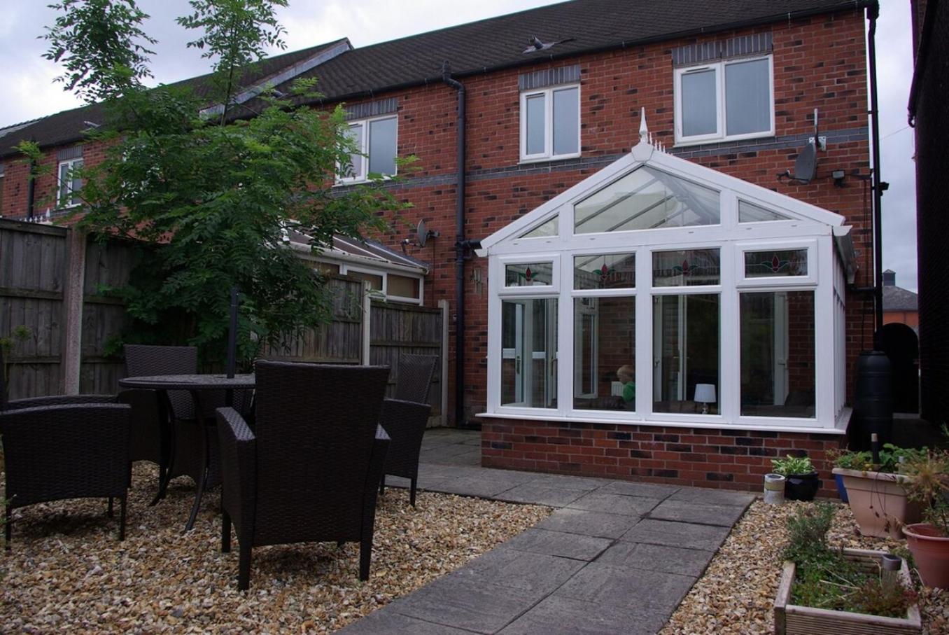 Portland Mews - 3 Bed Holiday Home By Premier Serviced Accommodation Leek Extérieur photo